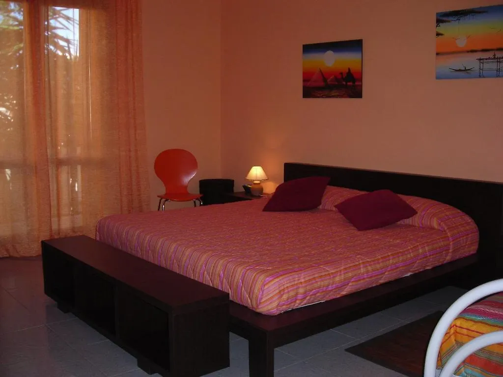 B&B Casansaldo Giarre Bed & Breakfast